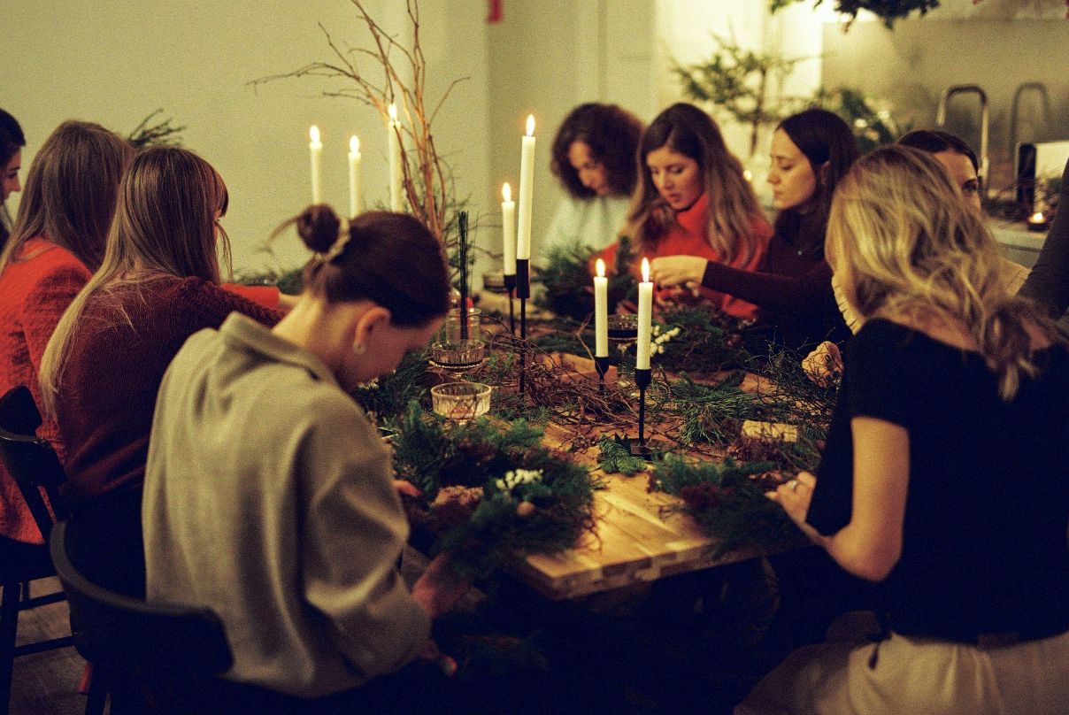 Full Artificial Christmas Trees for Warm Holidays